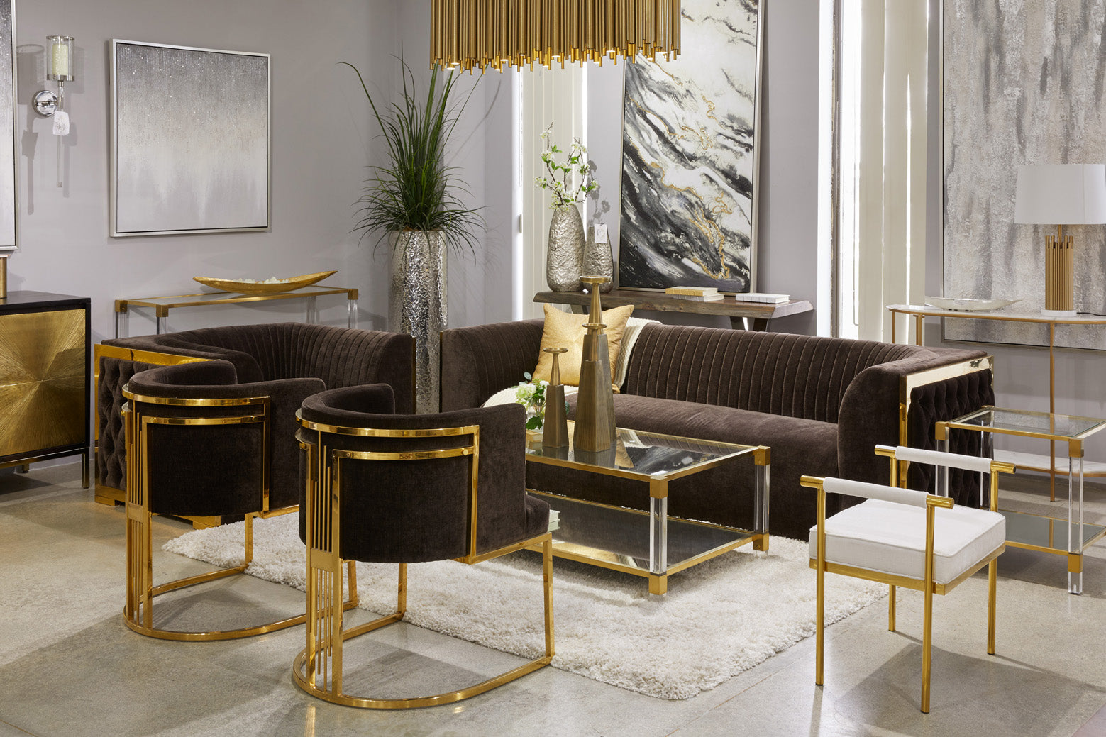 Textured Elegance Antique Brass Pillar Candle Holders - Trio Set