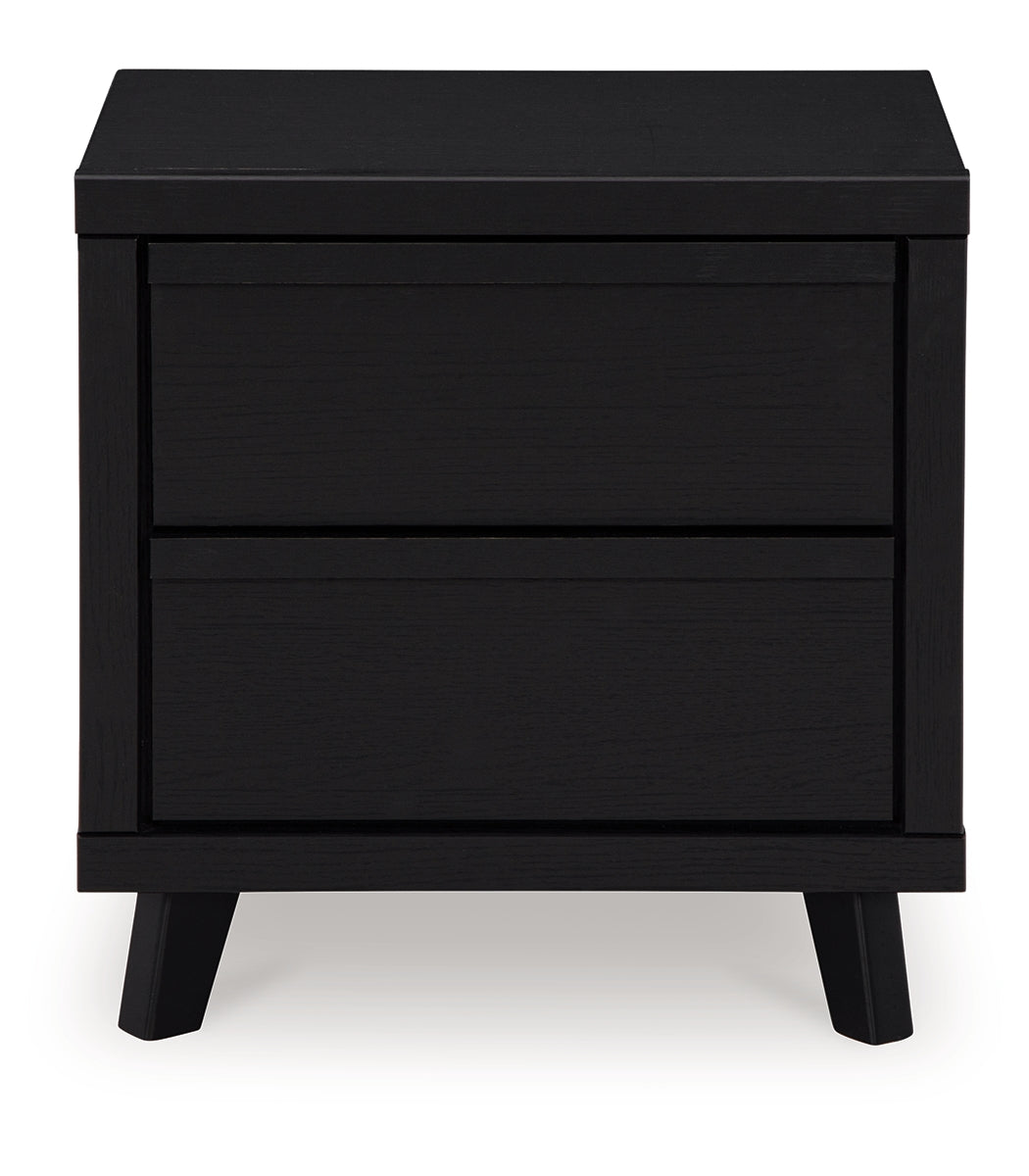 Danziar King Panel Bed with Mirrored Dresser, Chest and Nightstand