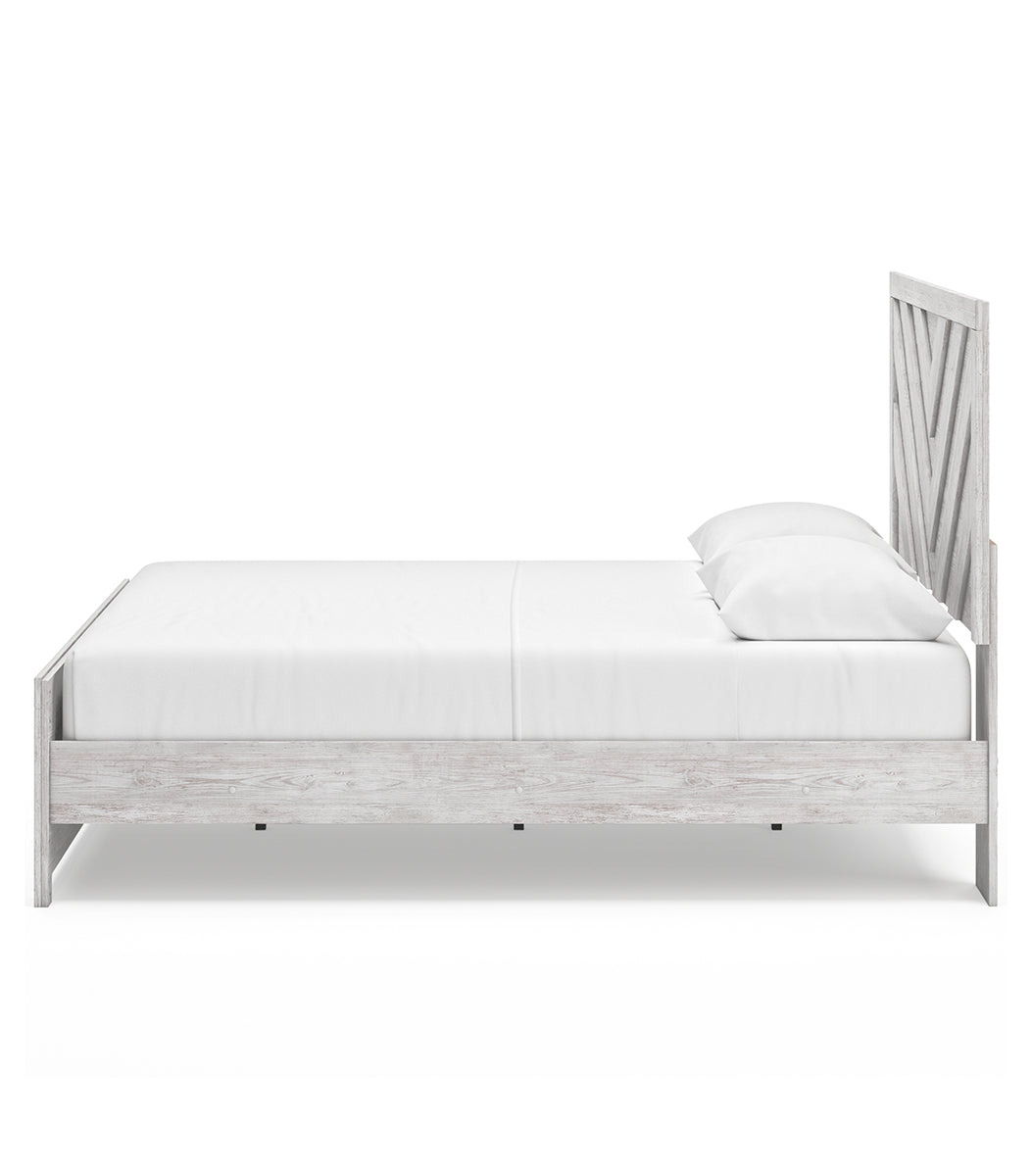 Cayboni King Panel Bed with Mirrored Dresser and Nightstand