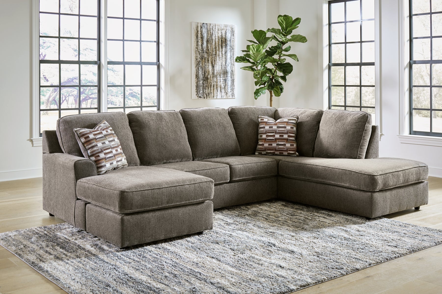 O'Phannon 2-Piece Sectional with Ottoman