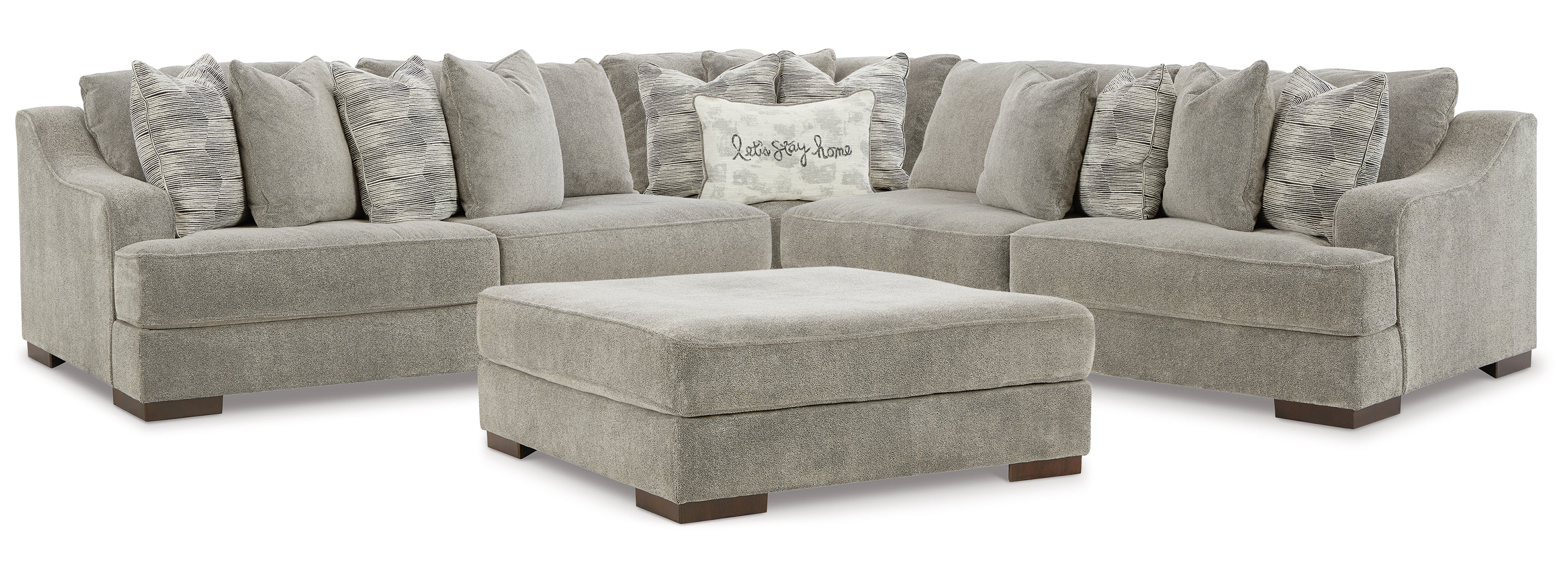 Bayless 3-Piece Sectional with Ottoman