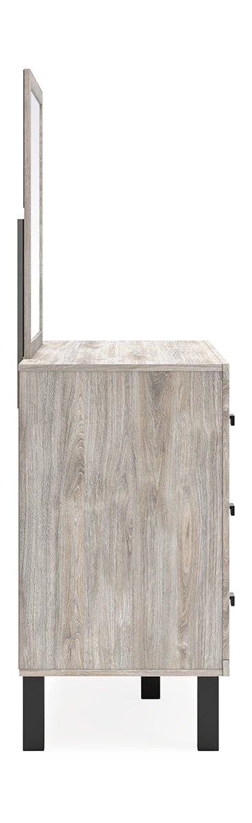 Vessalli Queen Panel Bed with Mirrored Dresser and Chest