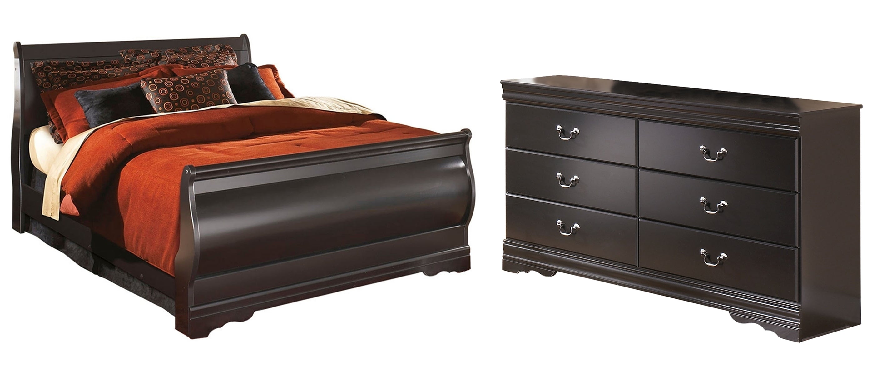 Huey Vineyard Queen Sleigh Bed with Dresser