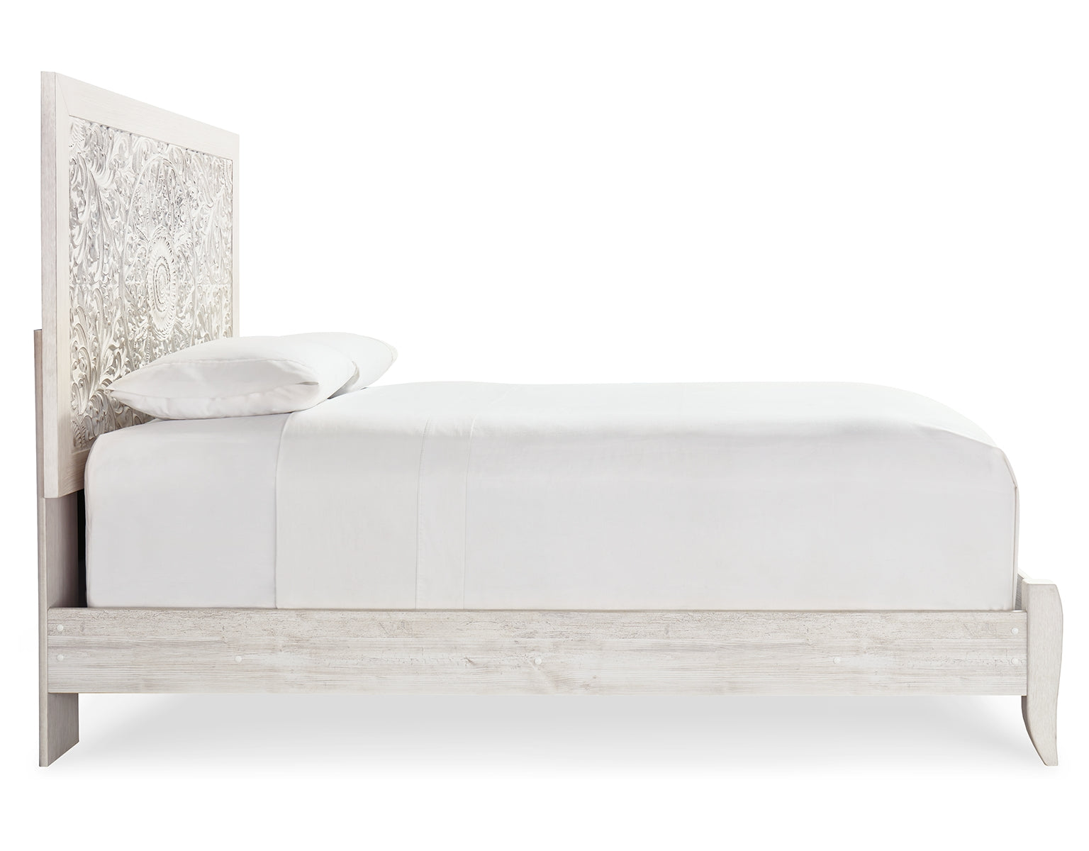 Paxberry Queen Panel Bed with Mirrored Dresser and Chest