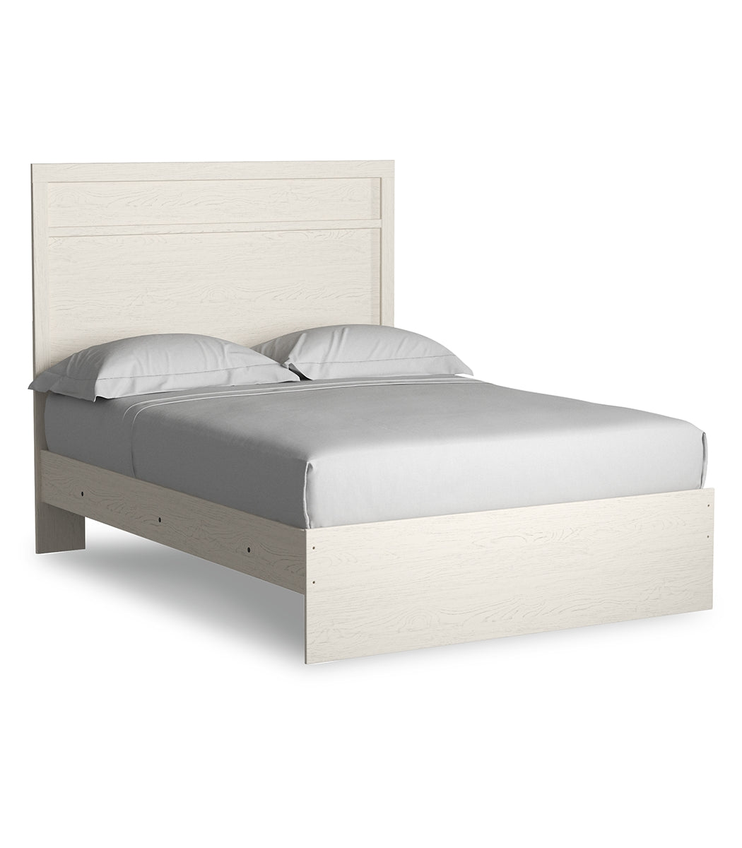 Stelsie Full Panel Bed with Mirrored Dresser and Nightstand