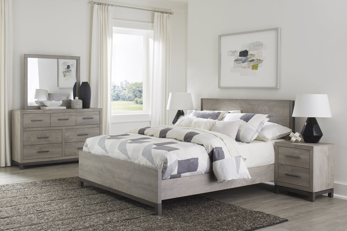 Zephyr Queen Bed