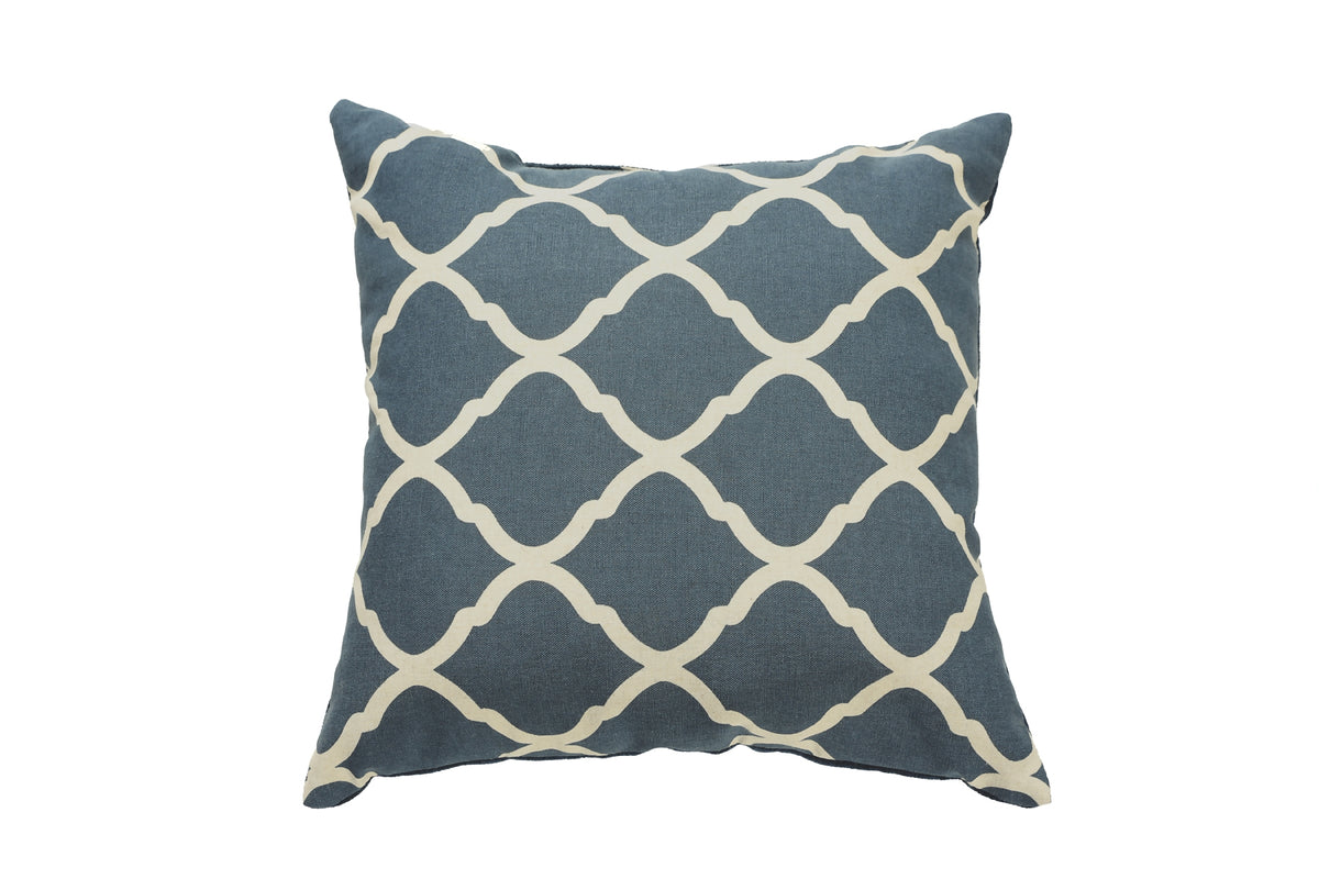 Sinclair 4-piece Corner Sectional with 3 Pillows