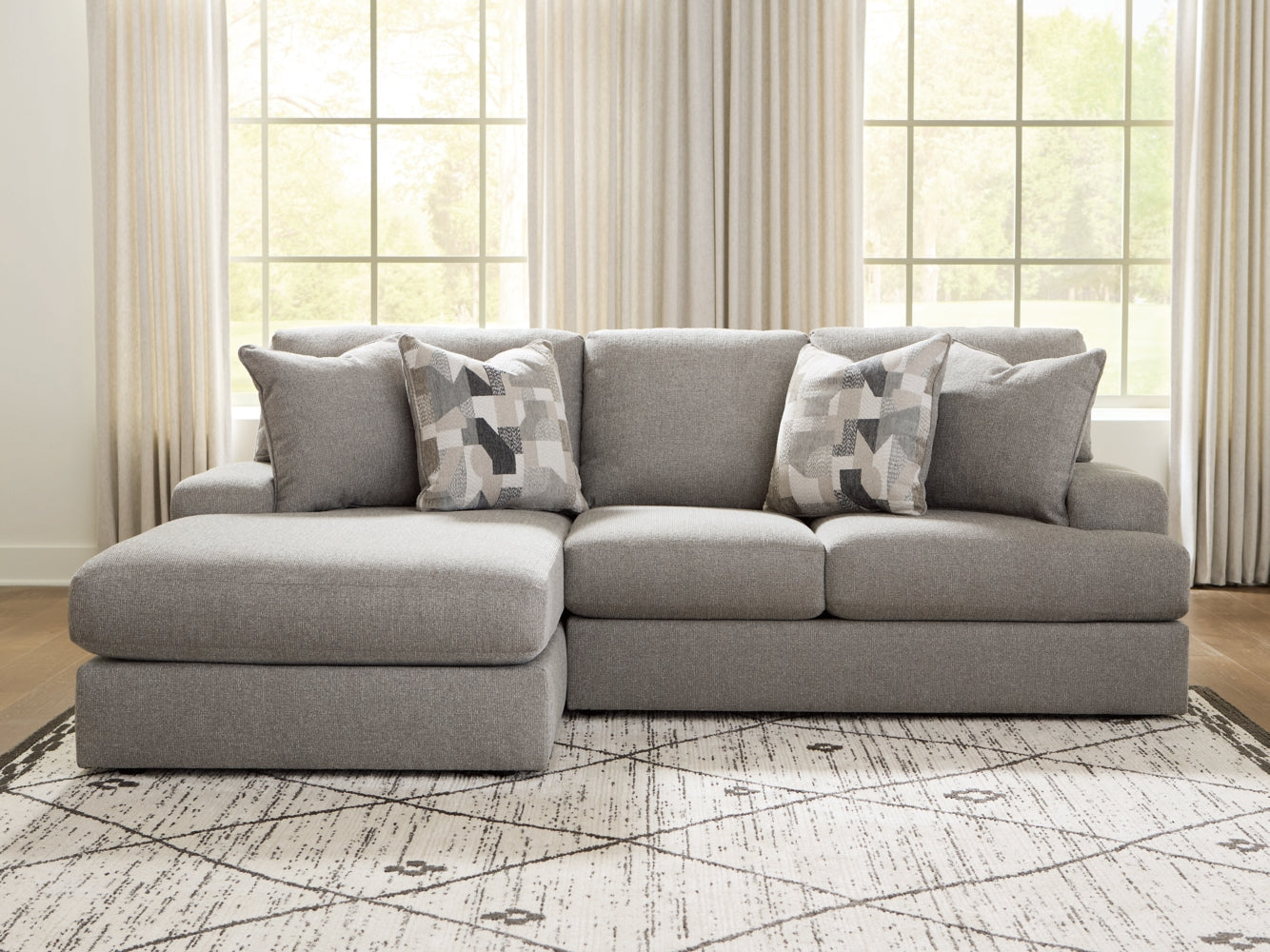 84704S1-ROOMIMAGE