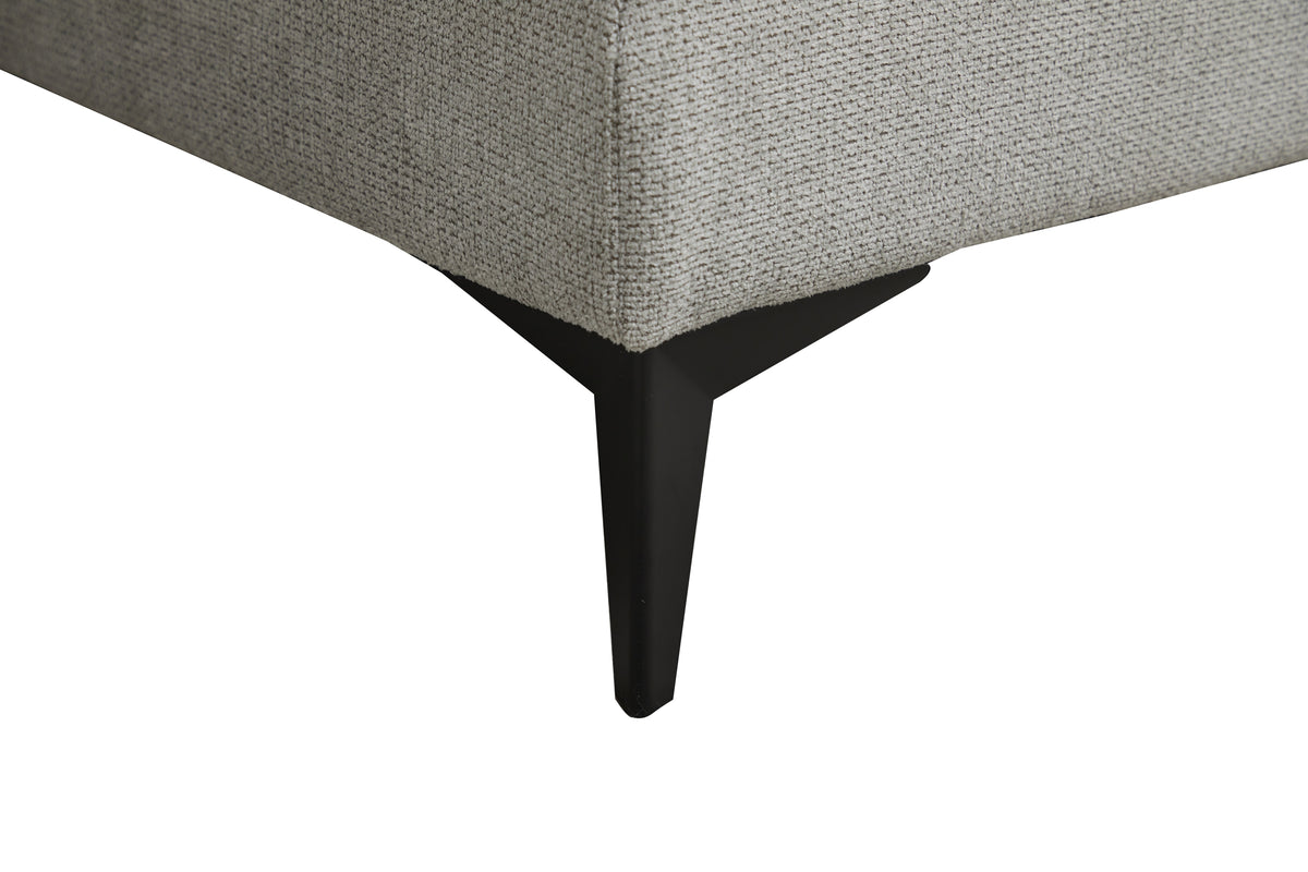 Suki 2-piece Sectional with Right Side Chaise
