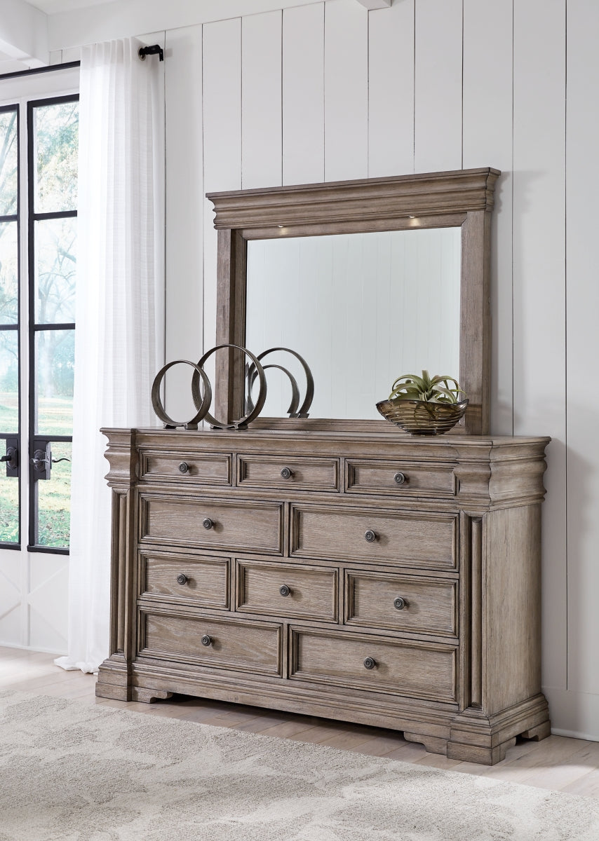Blairhurst King Panel Bed with Mirrored Dresser, Chest and 2 Nightstands