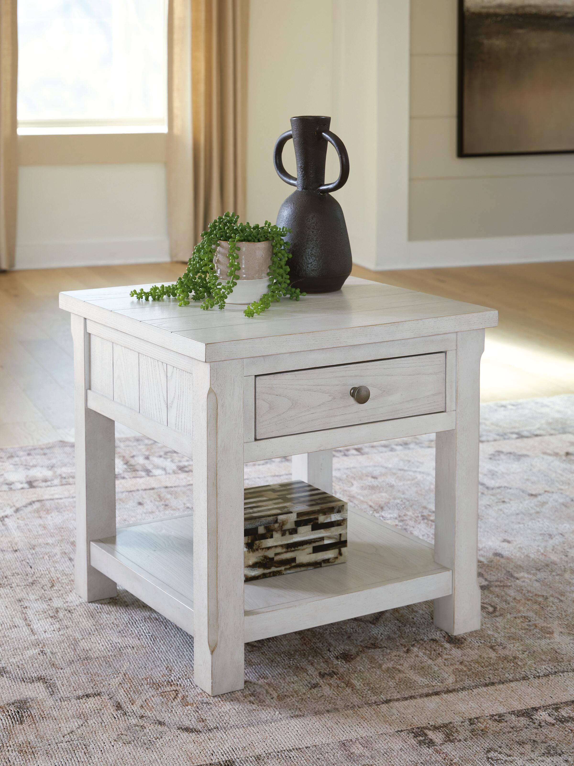 T729-2-ROOMIMAGE