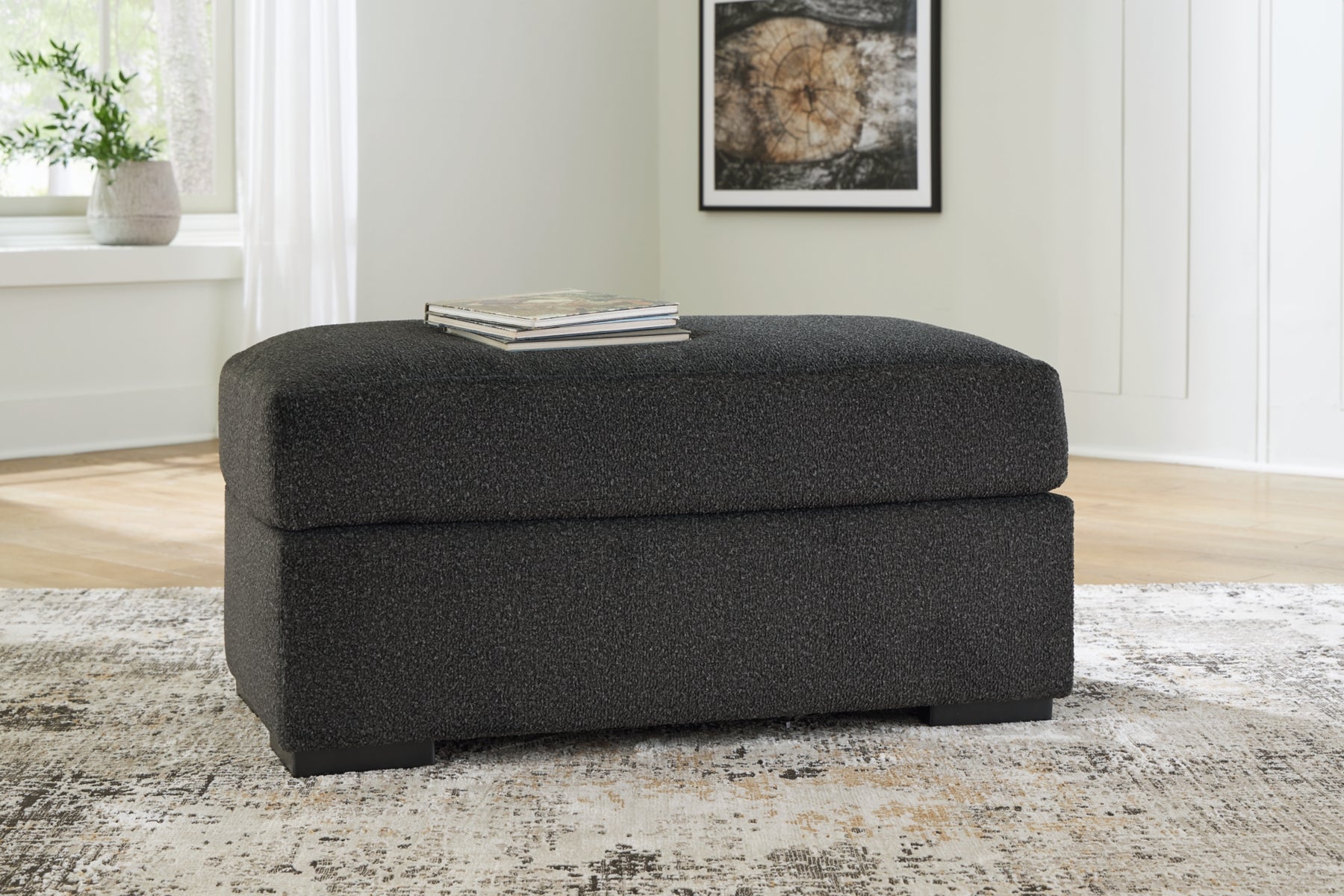 Wryenlynn Sofa, Loveseat, Chair and Ottoman