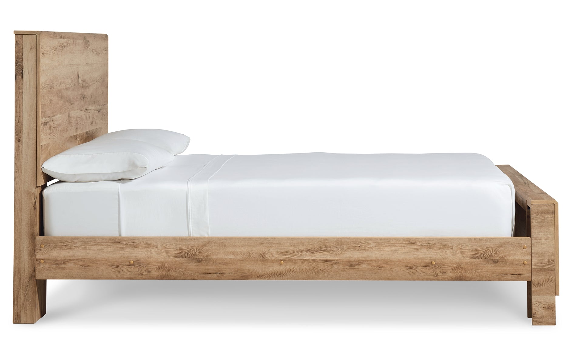 Hyanna Queen Panel Bed with Mirrored Dresser and Chest