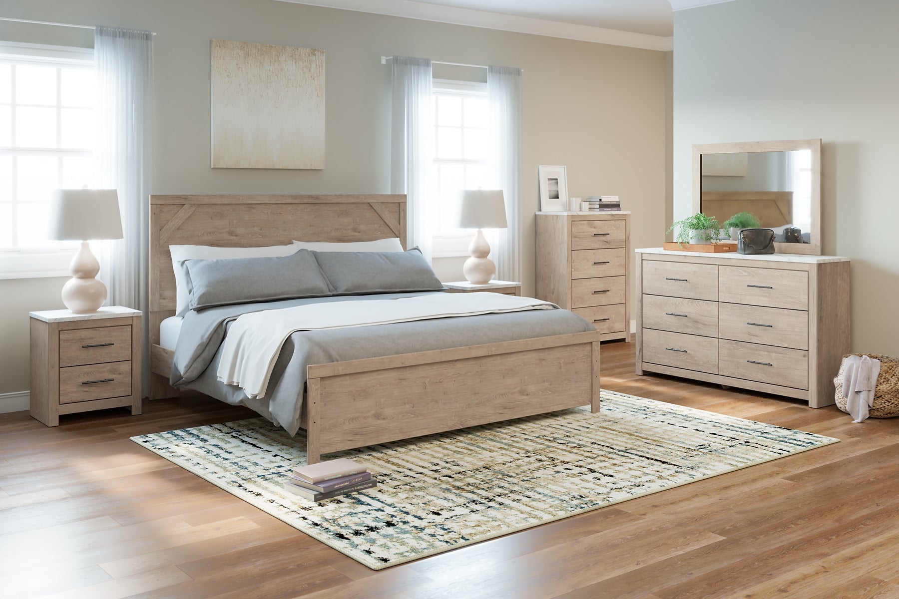 Senniberg King Panel Bed with Mirrored Dresser, Chest and 2 Nightstands
