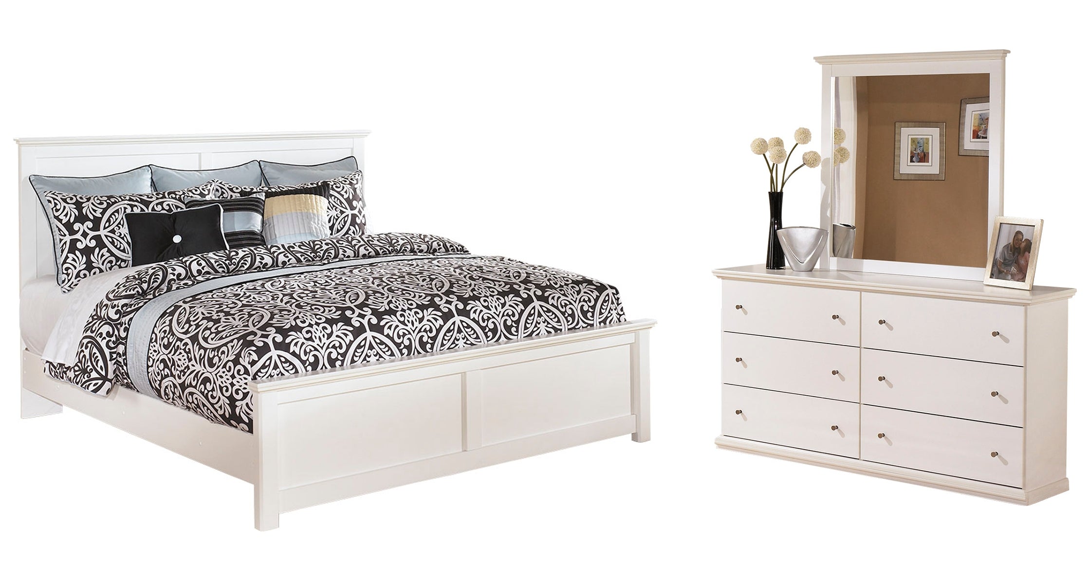 Bostwick Shoals King Panel Bed with Dresser