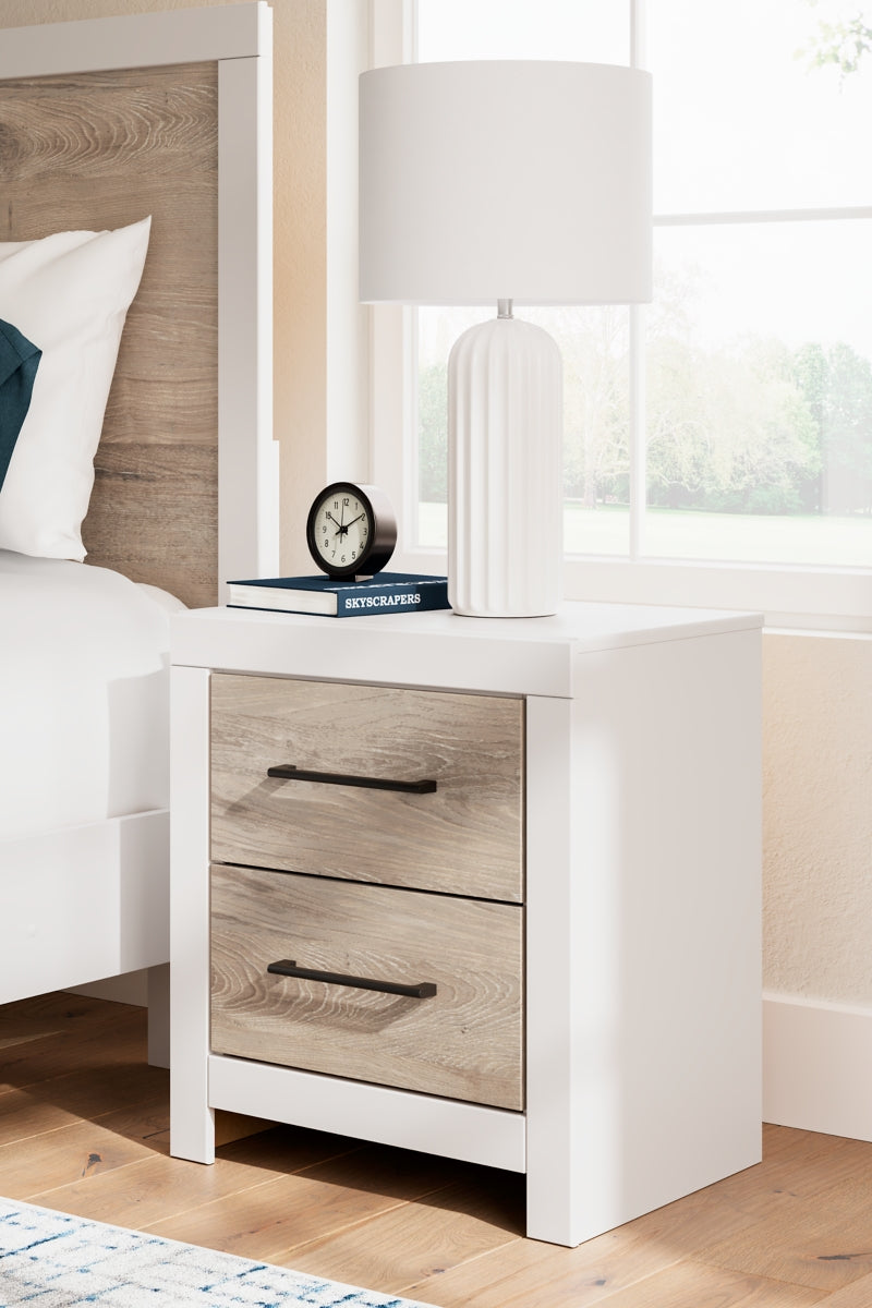 Charbitt Full Panel Bed with Mirrored Dresser, Chest and Nightstand