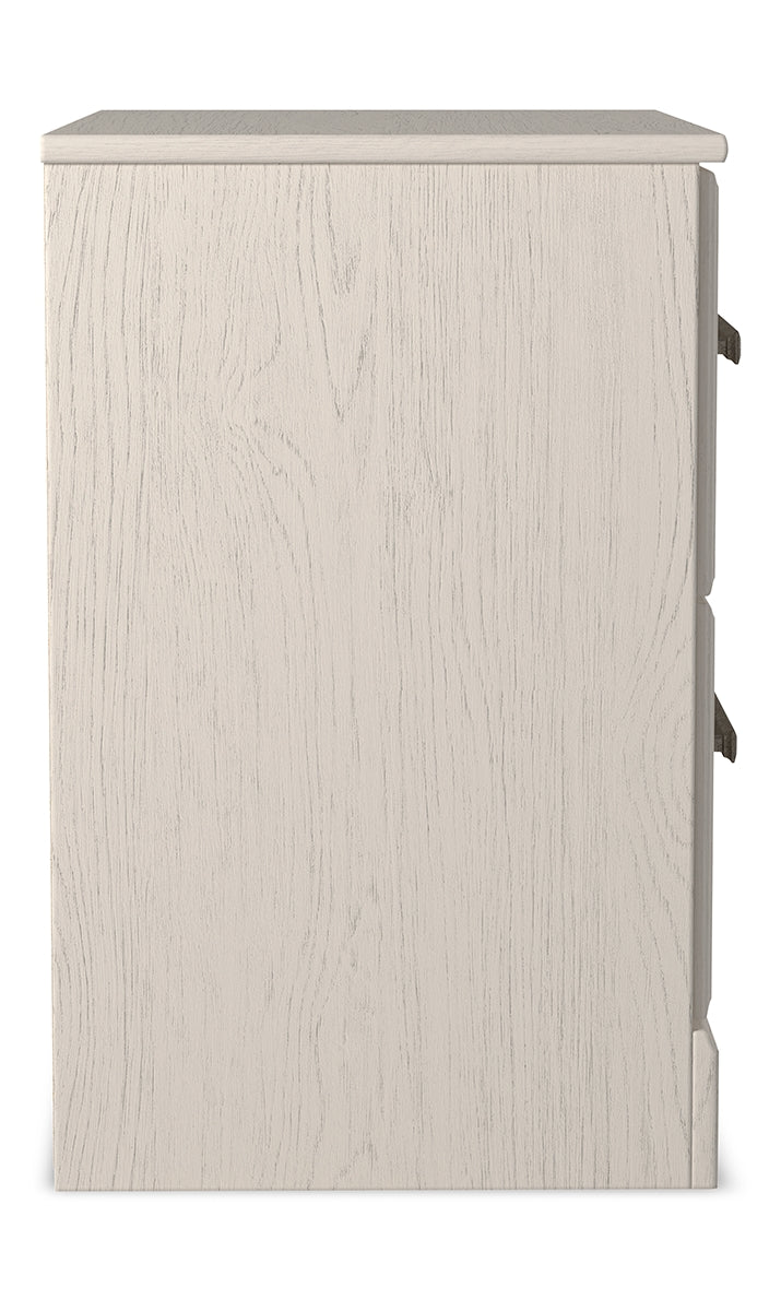 Stelsie Twin Panel Bed with Mirrored Dresser, Chest and Nightstand