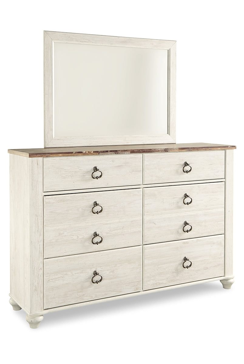 Willowton King Panel Bed with Mirrored Dresser