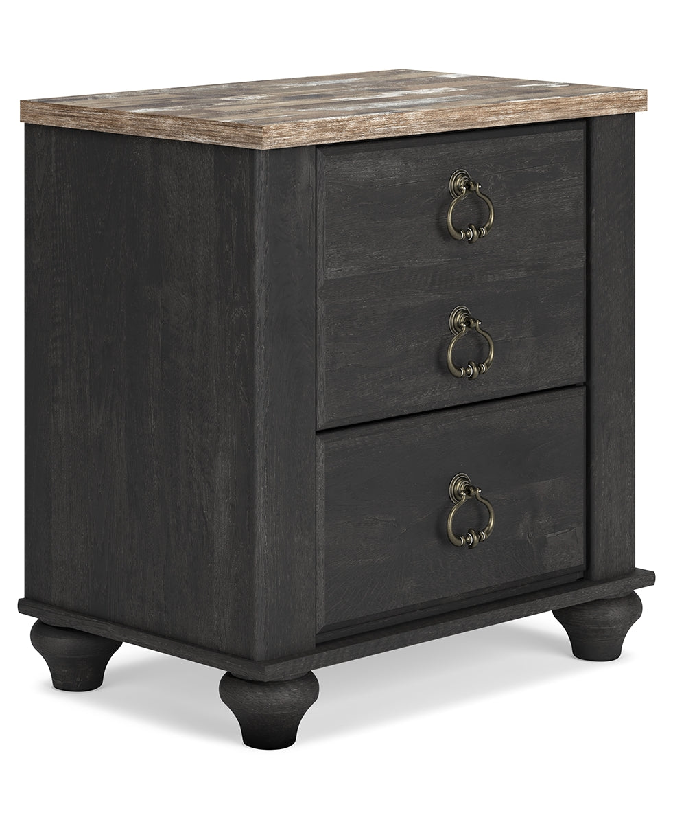 Nanforth Queen Panel Bed with Dresser and Nightstand