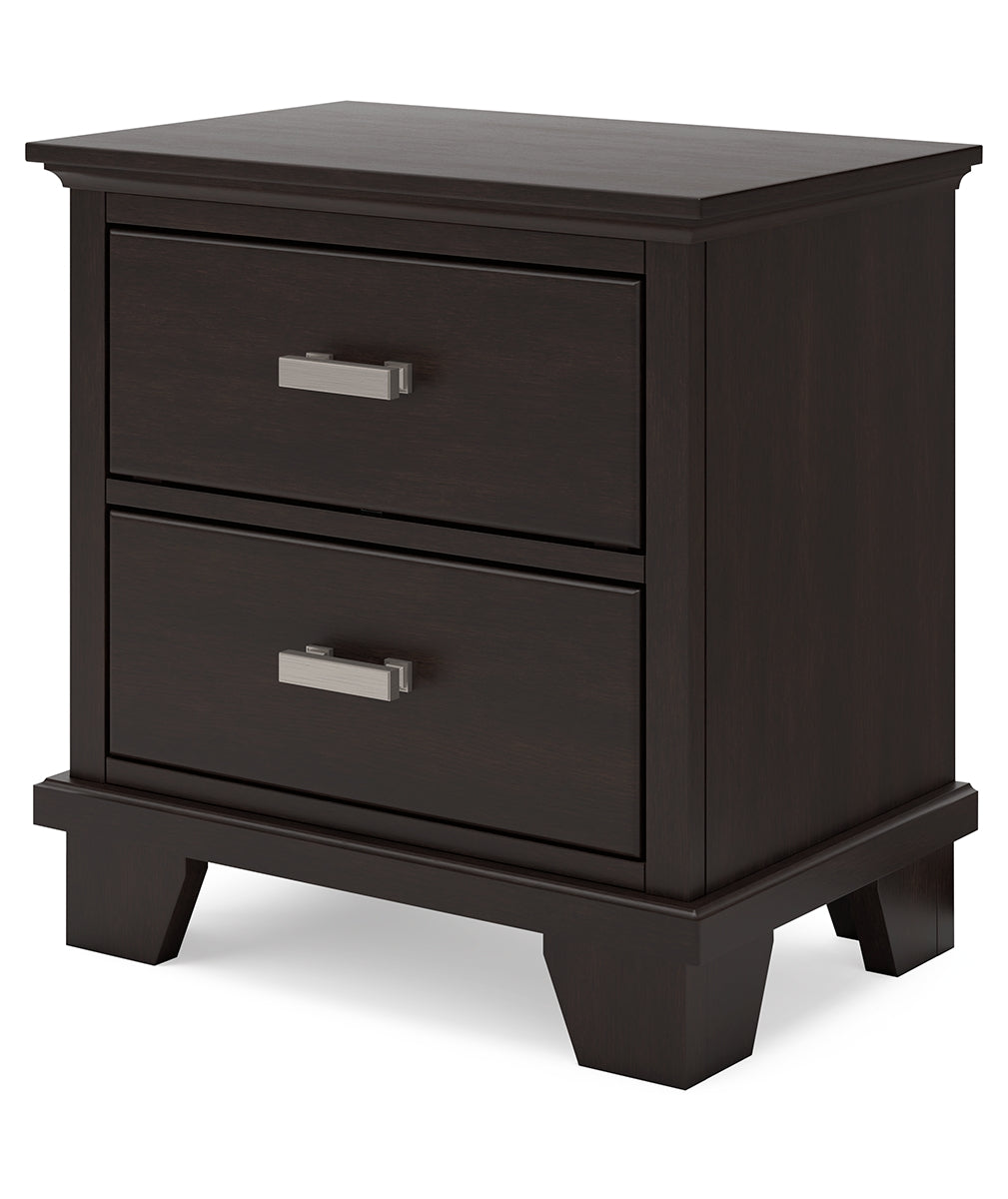 Covetown Full Panel Bed with Nightstand