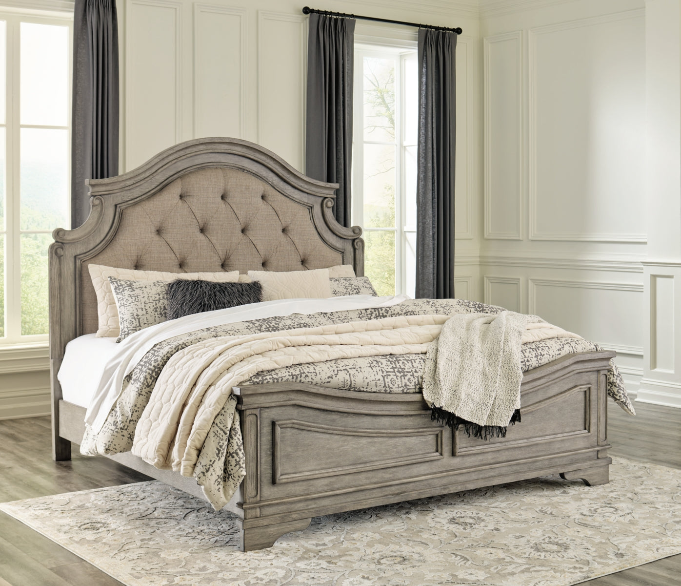 Lodenbay Queen Panel Bed with Mirrored Dresser and Chest