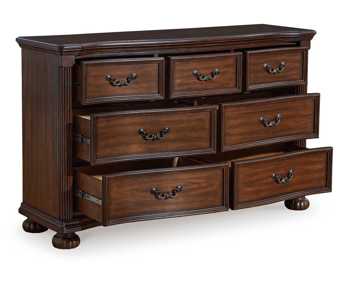 Lavinton Queen Poster Bed with Dresser