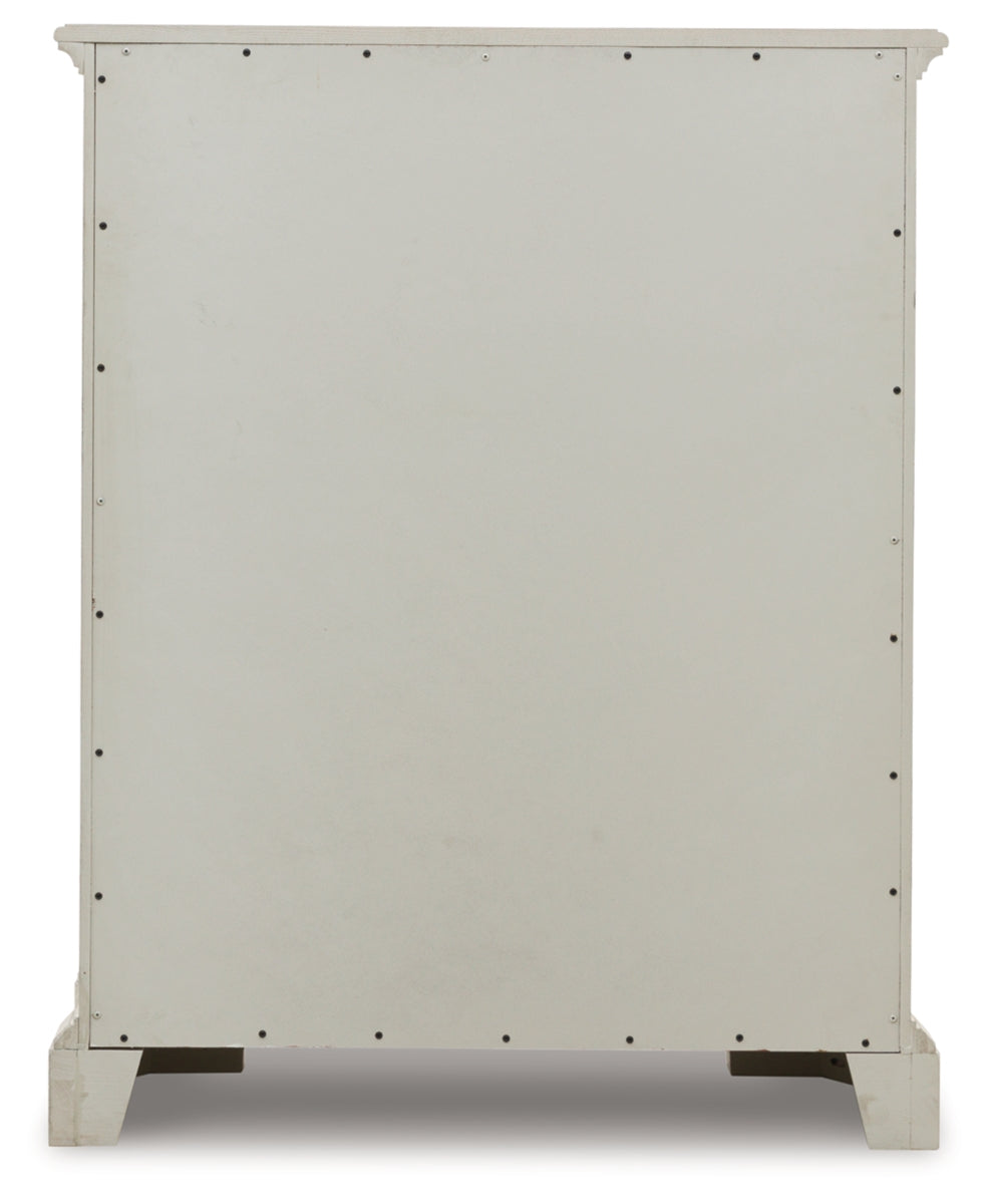 Arlendyne Chest of Drawers