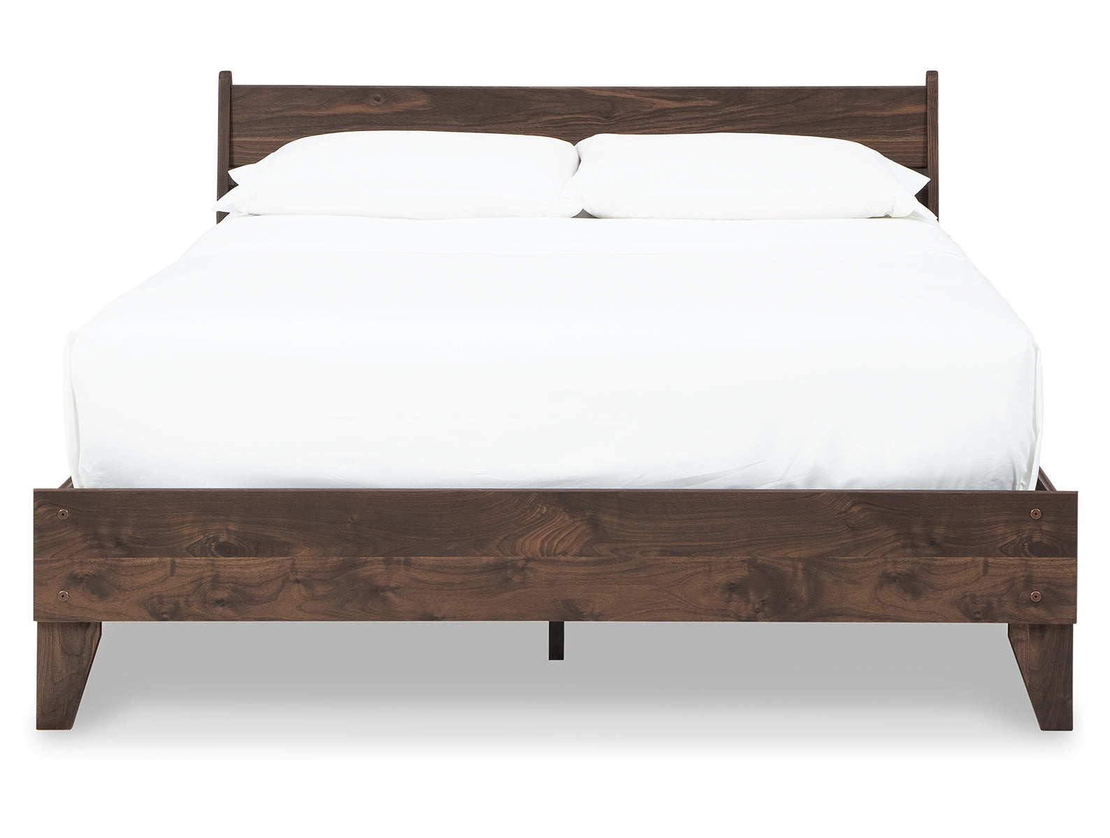 Calverson Queen Platform Bed with Dresser and Chest
