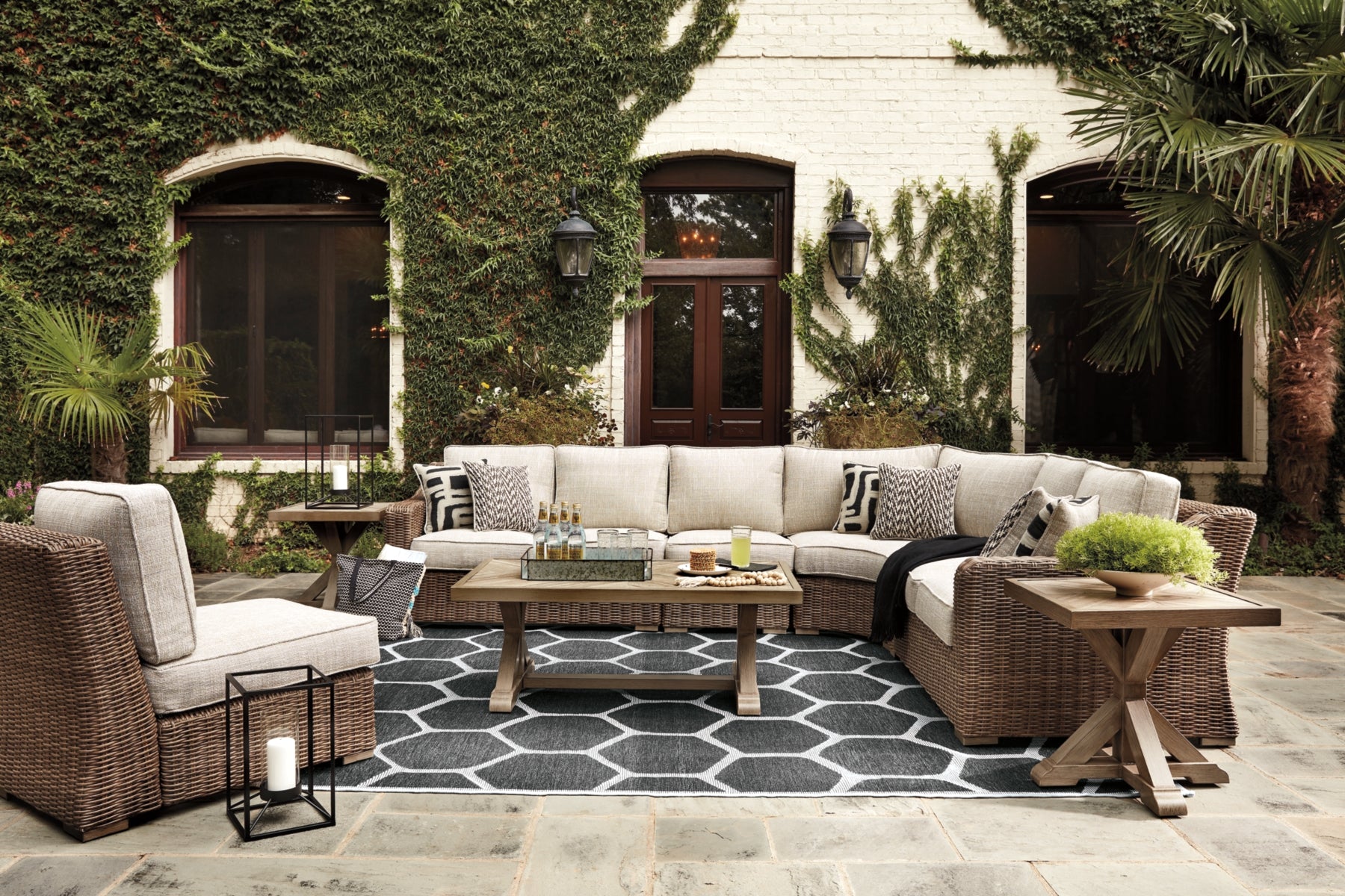 Beachcroft 5-Piece Outdoor Sectional with Coffee Table and 2 End Tables
