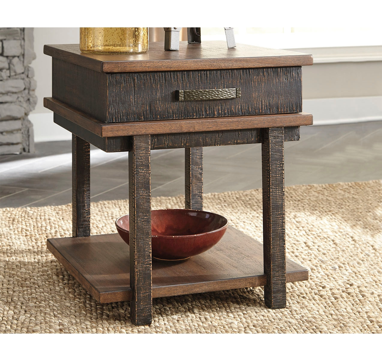 Stanah End Table