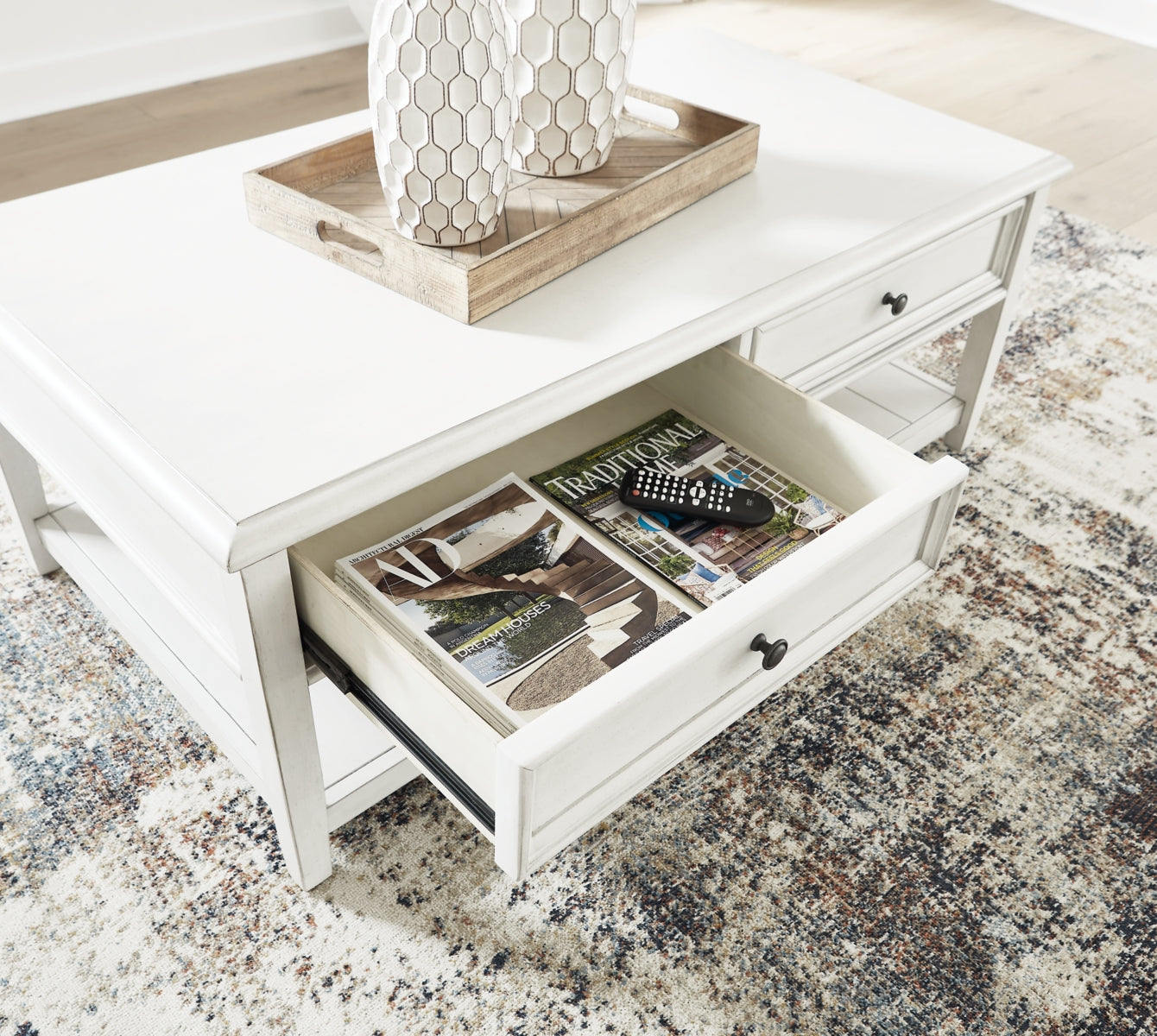 Kanwyn Coffee Table with 2 End Tables